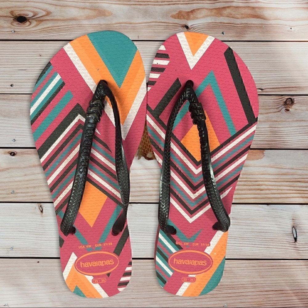 Havaianas Black Rubber Strap Pink Print Flip Flop‎ - Picture 2 of 4